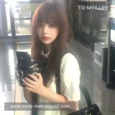 经律富